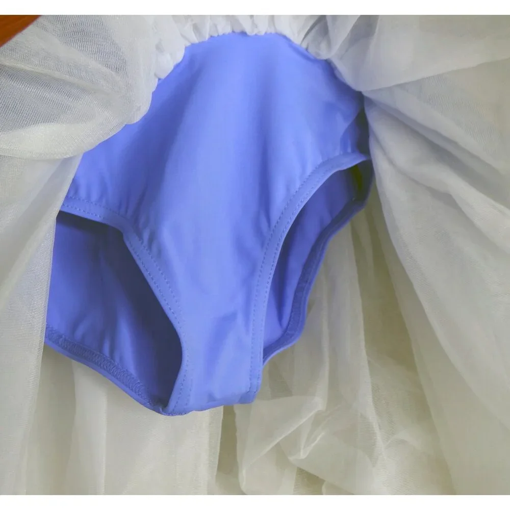 Weissman attached bows
